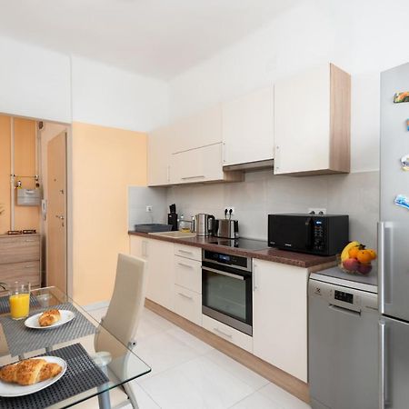 Budapest Deluxe Apartman With Free Parking Place Exterior photo